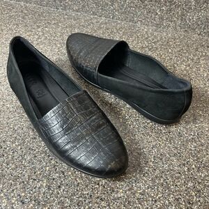 ECCO Black Textured Leather Flat Womens EU 38 US 7.5 Slip On Comfort Casual Shoe